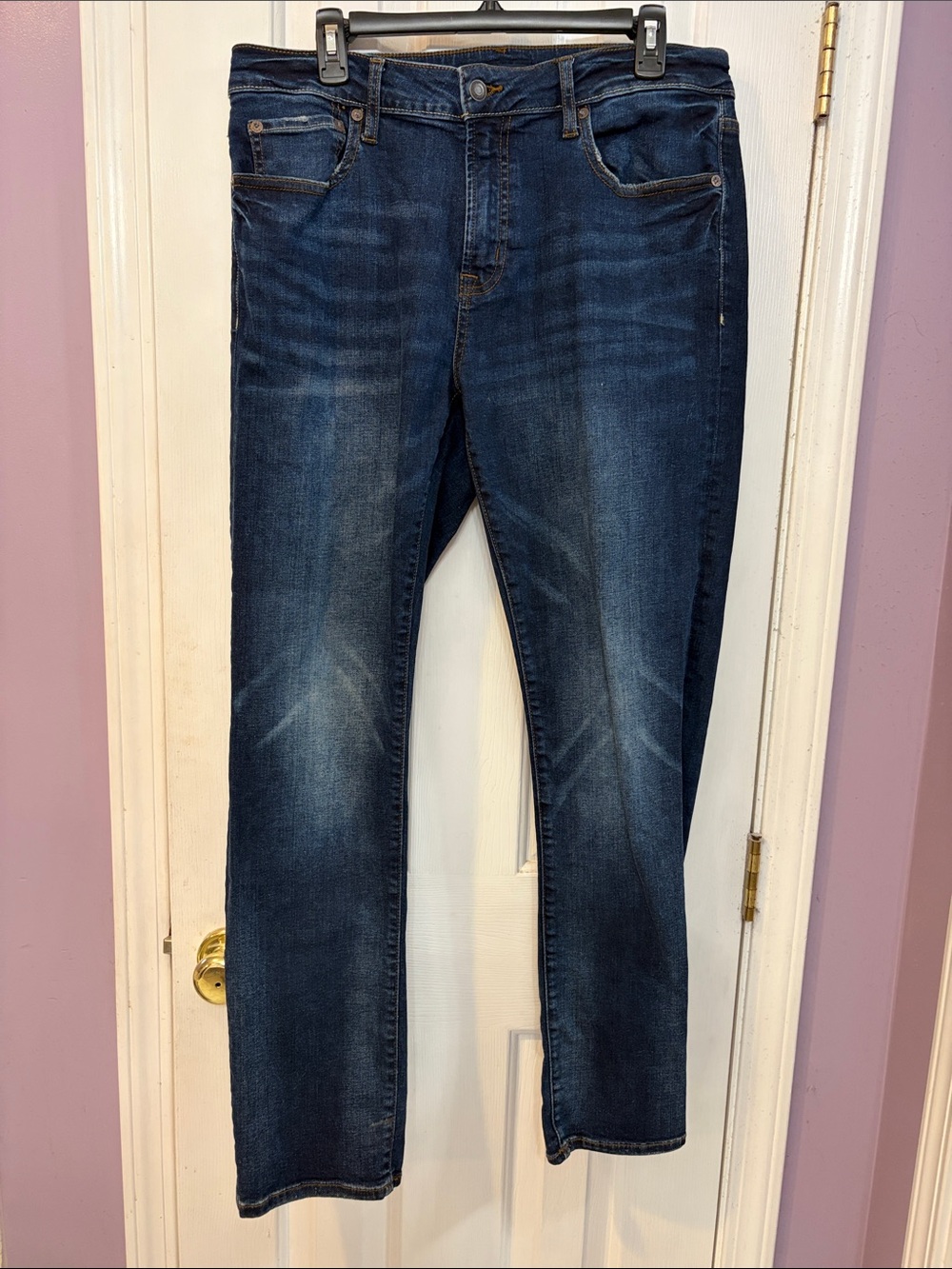 Aeropostale Men's Slim Straight Dark Blue Jeans